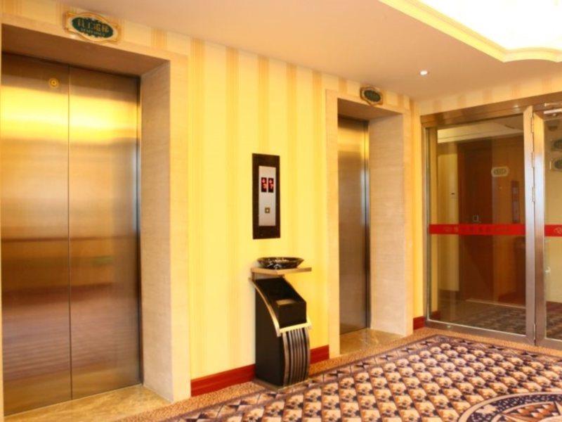 Vienna Hotel Guangzhou Buitenkant foto