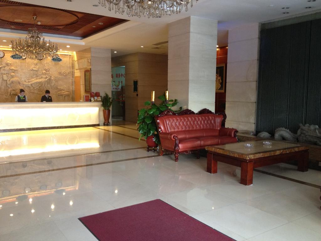 Vienna Hotel Guangzhou Buitenkant foto